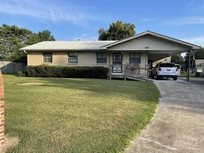 323 Clifton Dr, Wynne, AR 72396