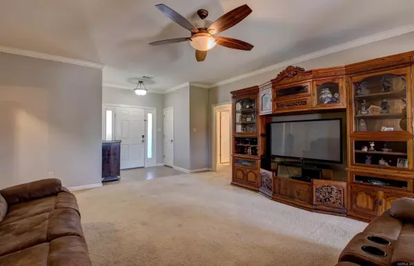 Cabot, AR 72023,59 Thunderbird