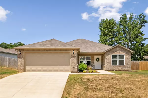 1936 Auburn Hills Drive, Benton, AR 72015