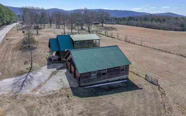 2098 S Moore, Hot Springs, AR 71913