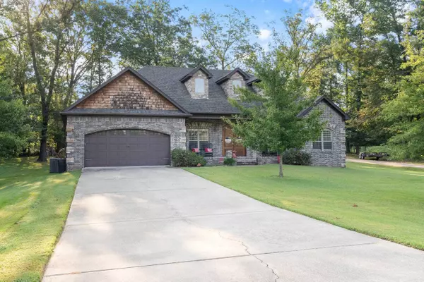 85 Confederate Woods Road, Cabot, AR 72023