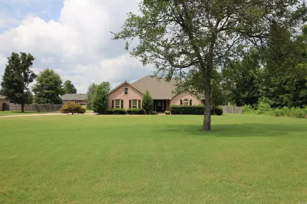 Jonesboro, AR 72405,231 County Road 7452 Road