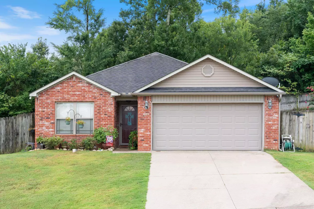 Benton, AR 72015,109 Riveria Cove