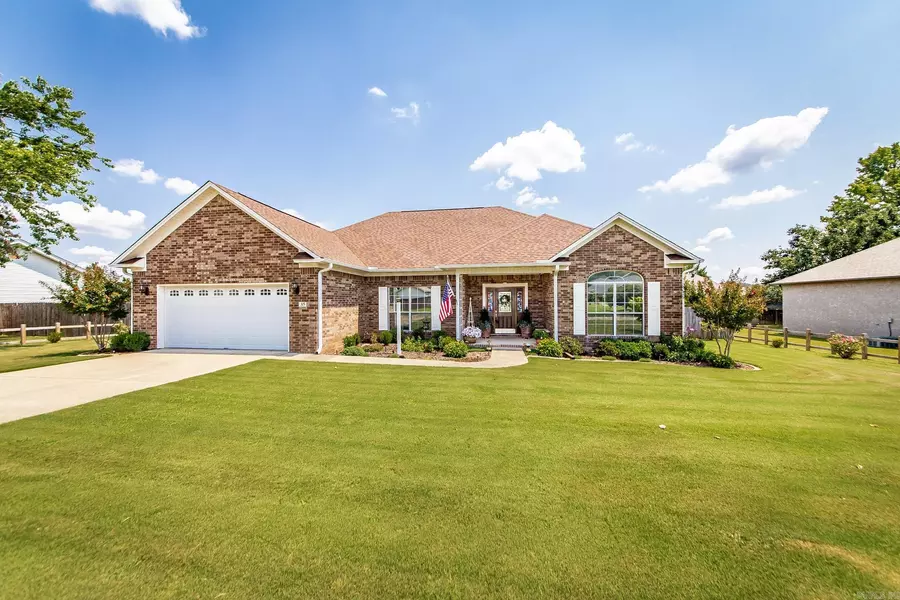 35 Applewood Drive, Cabot, AR 72023