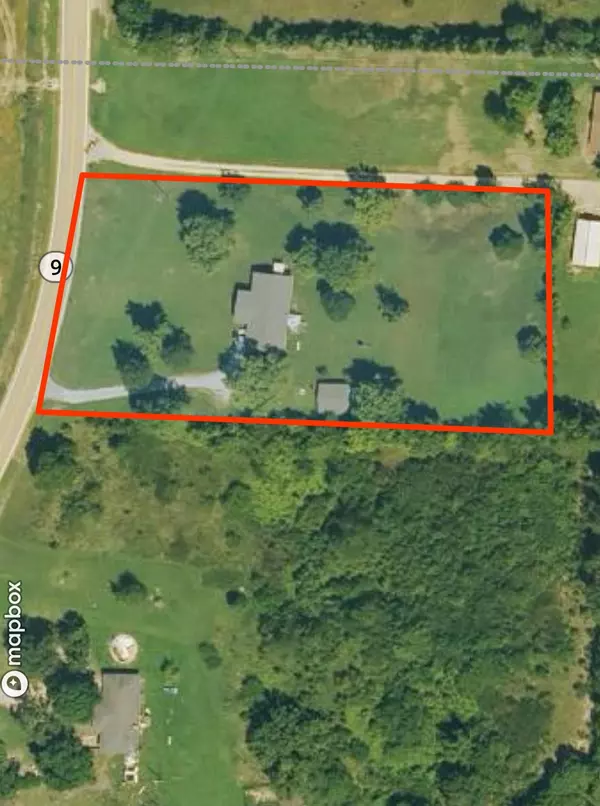 5698 S 9 Highway, Salem, AR 72576