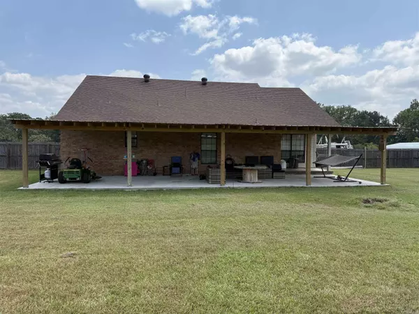 Greenbrier, AR 72058,85 Arrowhead Road