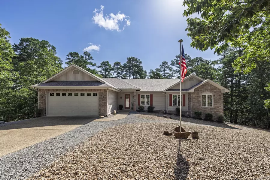 12 La Viejo Place, Hot Springs Village, AR 71909