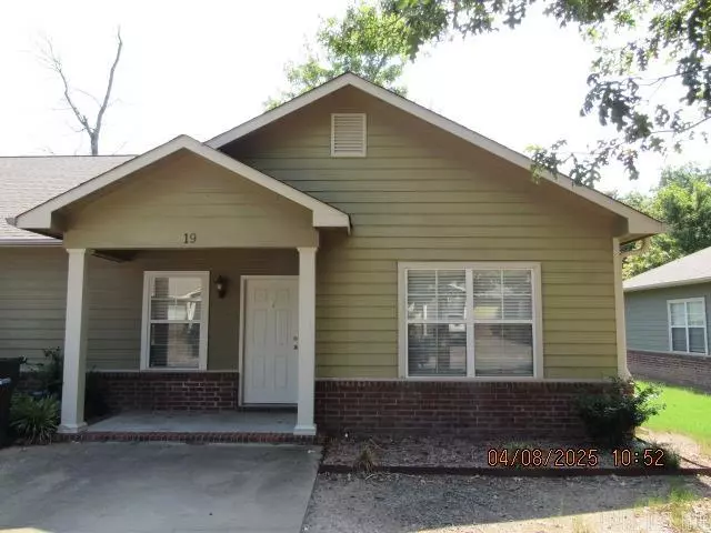 1410 Robins Street, #19, Conway, AR 72034