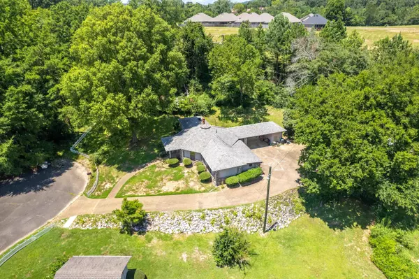 Hot Springs, AR 71901,100 Osage Court