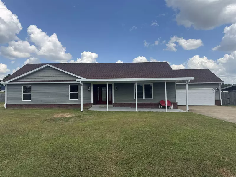 331 Vaughn Dr, Paragould, AR 72450