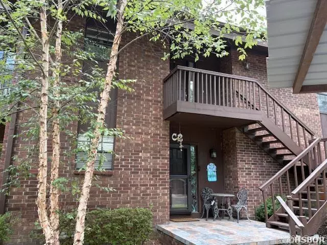 Hot Springs, AR 71913,2325 Lakeshore DriveC4