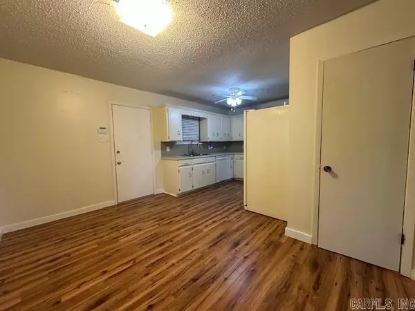 Hot Springs, AR 71901,112 Shady Vista