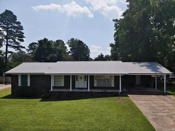 2709 Lynwood Drive, Arkadelphia, AR 71923