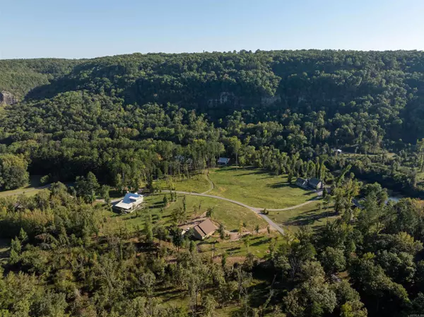 Heber Springs, AR 72543,544 Wildflower Road