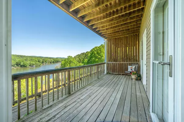 102 Waterfront Drive2C, Hot Springs, AR 71913