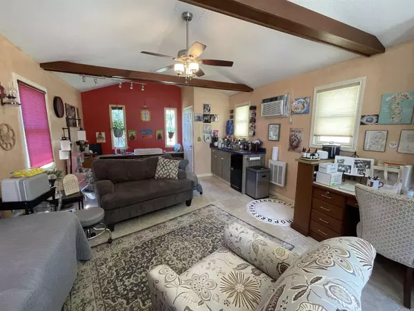 Edgemont, AR 72067,10249 Edgemont Rd.