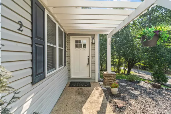 Hot Springs Village, AR 71909,2 Cresta Lane