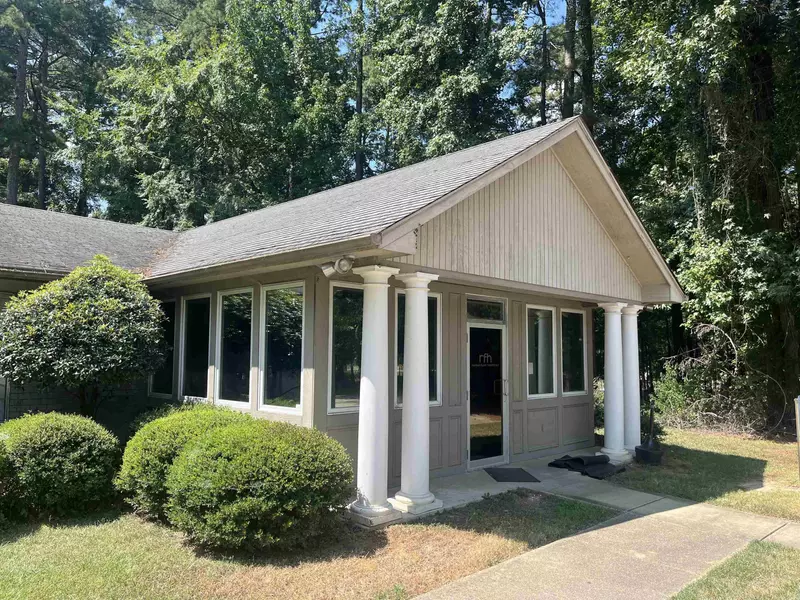 Monticello, AR 71655