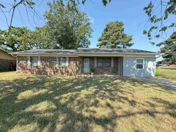 1218 Fairview Drive, Lonoke, AR 72086