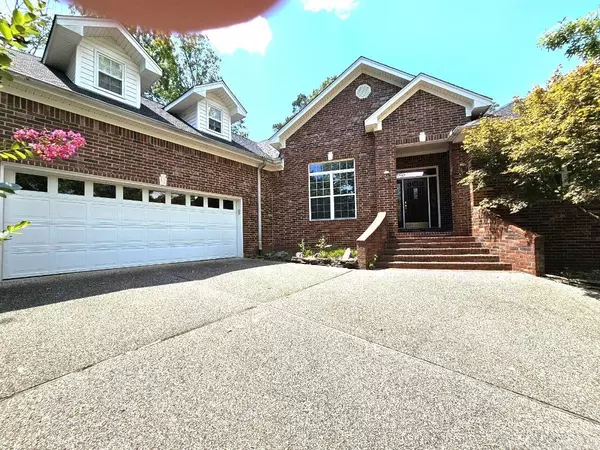 24 Magellan Drive, Hot Springs Village, AR 71909