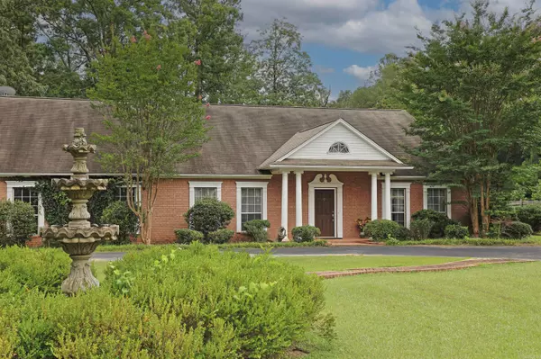8142 SULPHUR SPRINGS, Pine Bluff, AR 71603