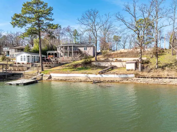 Hot Springs, AR 71913,218 Wilson Point