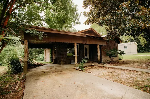 421 4th Street, Strong, AR 71765