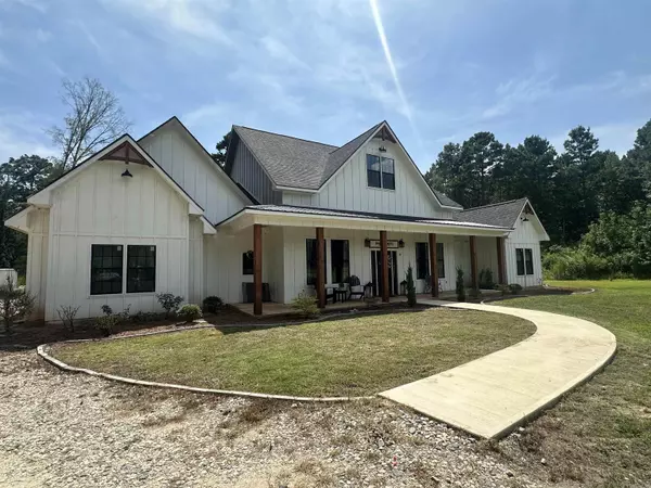 Atlanta, TX 75551,9232 E Highway 77