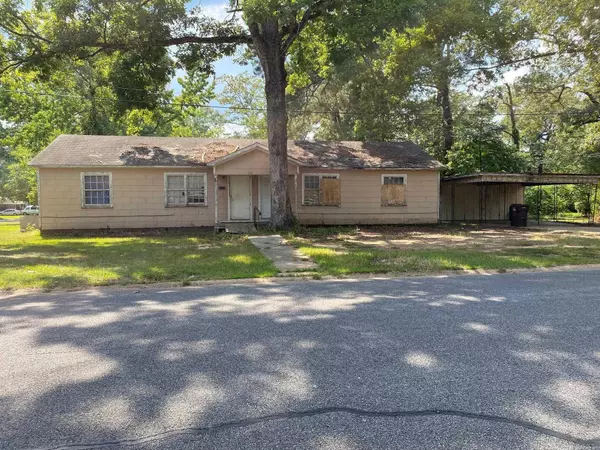 600 W 12TH Street, Crossett, AR 71635