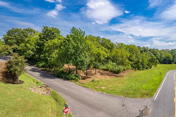 Hot Springs, AR 71913,000 Aviation Plaza