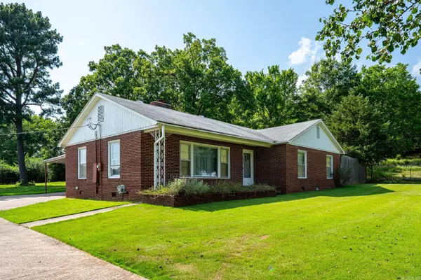 Conway, AR 72032,393 Hwy 65 N