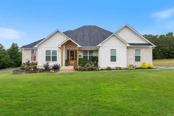 1 Avrey Lane, Greenbrier, AR 72058