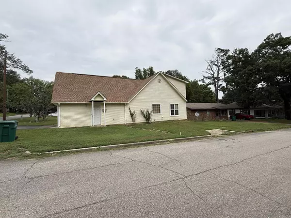Nashville, AR 71852,514 W Shepherd Street