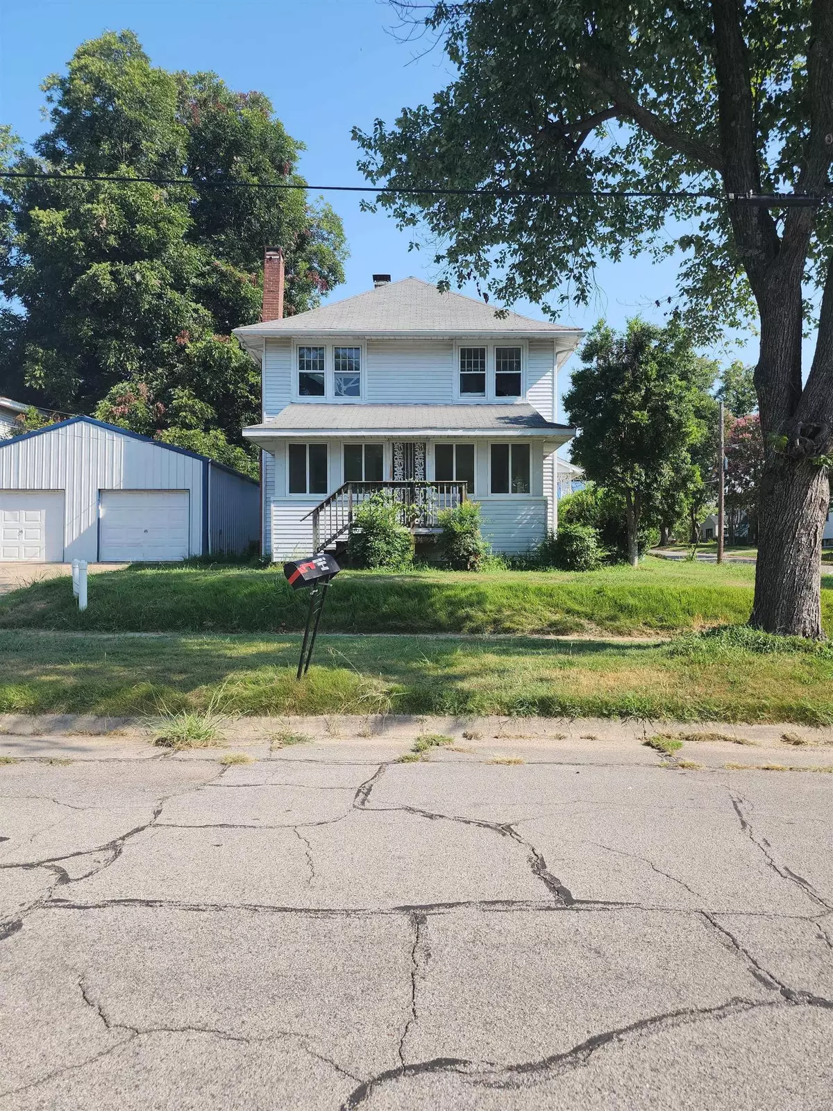 Paragould, AR 72450,200 N 6th Street