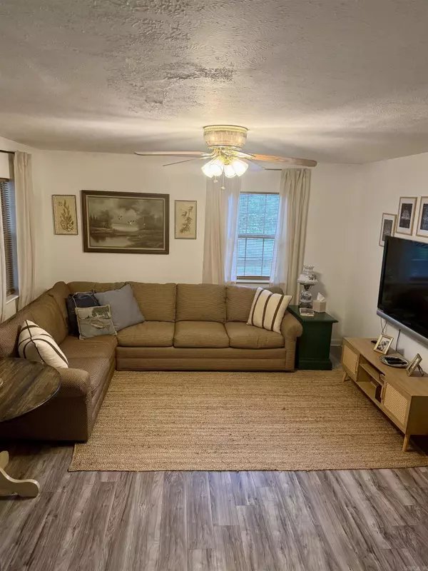 Drasco, AR 72530,100 Iris Drive