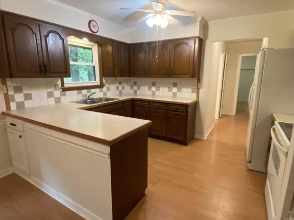 Hot Springs Village, AR 71909,8 Cambre Cir