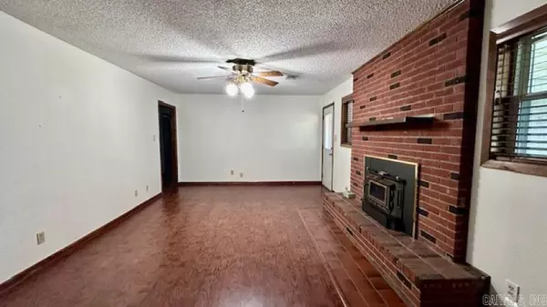 Jonesboro, AR 72404,5216 Richardson Dr Corner