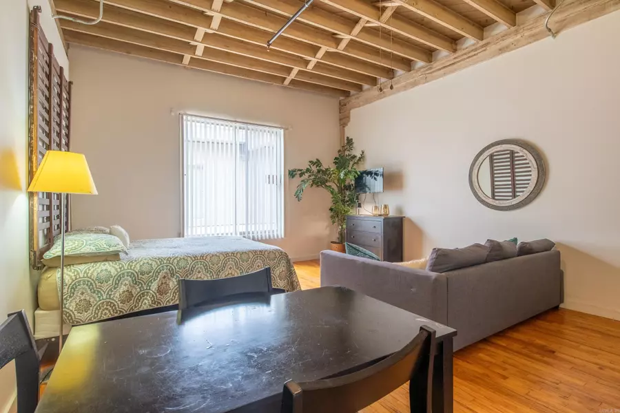 423 E 3Rd St #221221, Little Rock, AR 72201