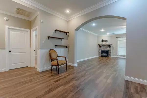 Conway, AR 72034,210 Chapel Creek Drive