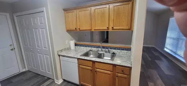 Cabot, AR 72023,15 Timberwood Dr