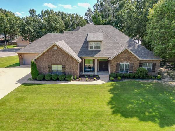 5902 Friendship Circle, Jonesboro, AR 72404