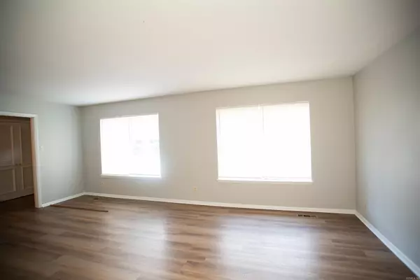 Little Rock, AR 72205,101 S Plaza Drive