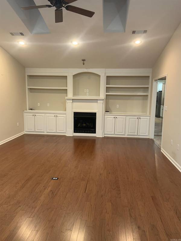 Paragould, AR 72450,25 Enclave