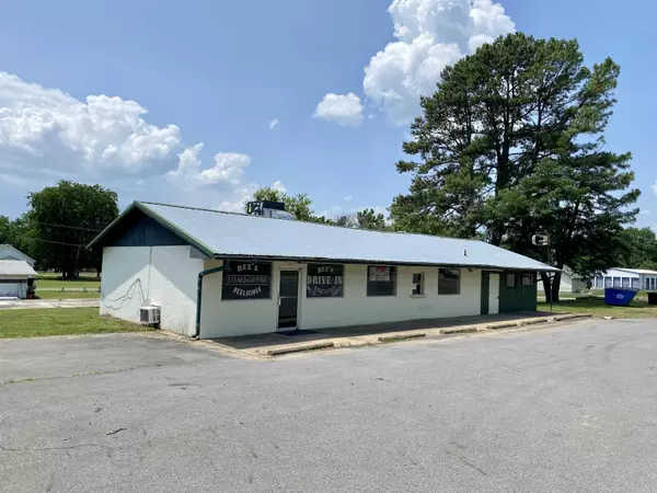 Coal Hill, AR 72832,306 Highway 64