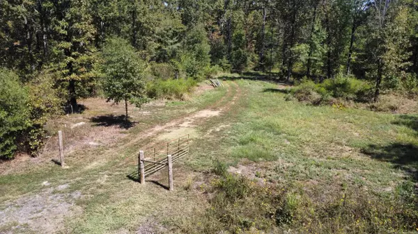 606-662 N Lebanon Rd, Mcrae, AR 72102