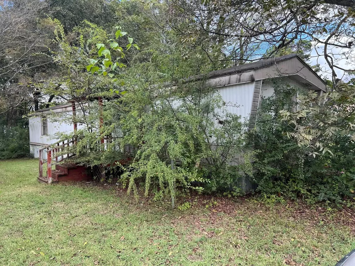 De Valls Bluff, AR 72040,200 Main St