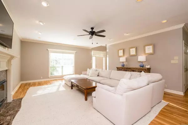 Little Rock, AR 72223,8 Arles Drive