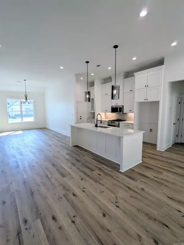 Alexander, AR 72002,7017 Cold Creek Drive