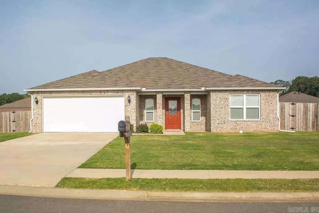 Austin, AR 72007,17 Saunder Drive