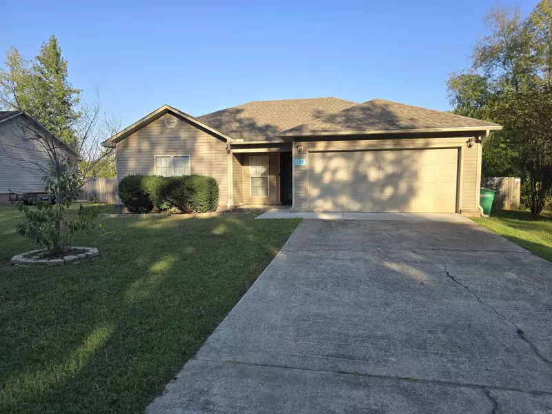121 Weathering Drive, Austin, AR 72007